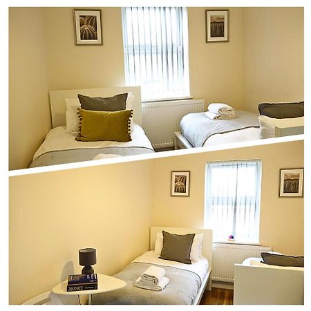 Heathrow Ensuite Rooms- Auto Check In London Exteriör bild